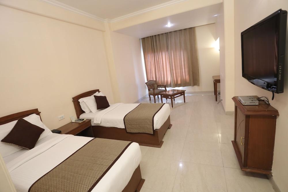 Hotel Residency Jalandhar Exterior photo